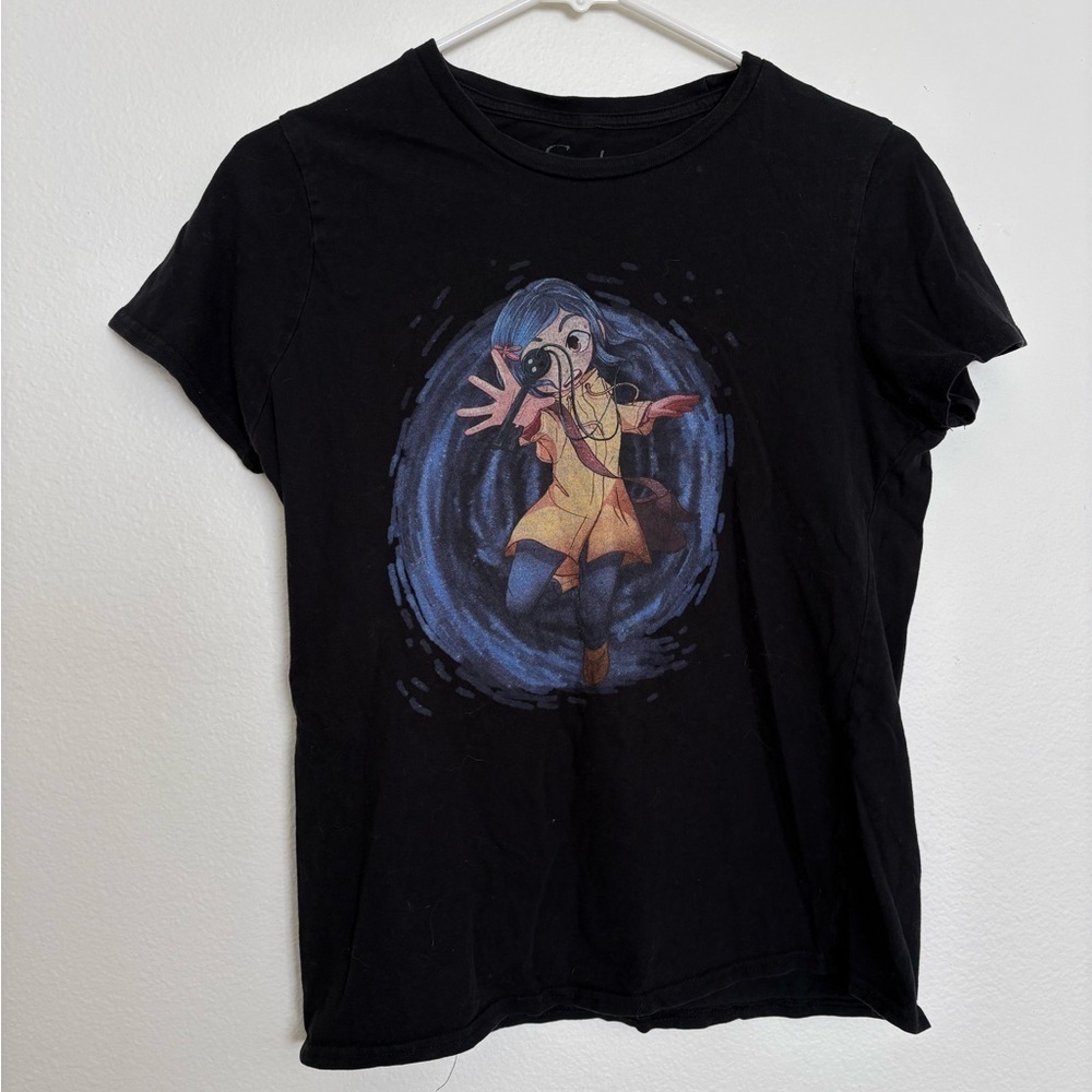 Coraline Black Graphic T-Shirt Size Medium